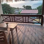Recanto Vitoria Suite Vista Bela